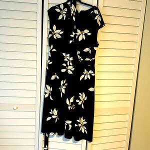 Ann Taylor size 14 dress in great condition